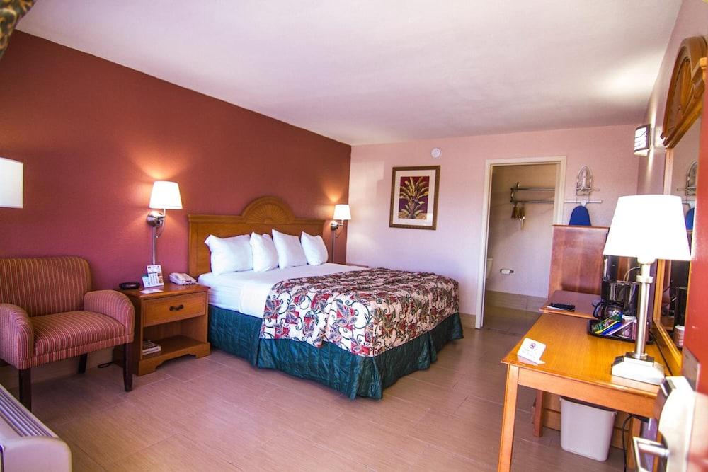 La Copa Hotel McAllen Exterior photo