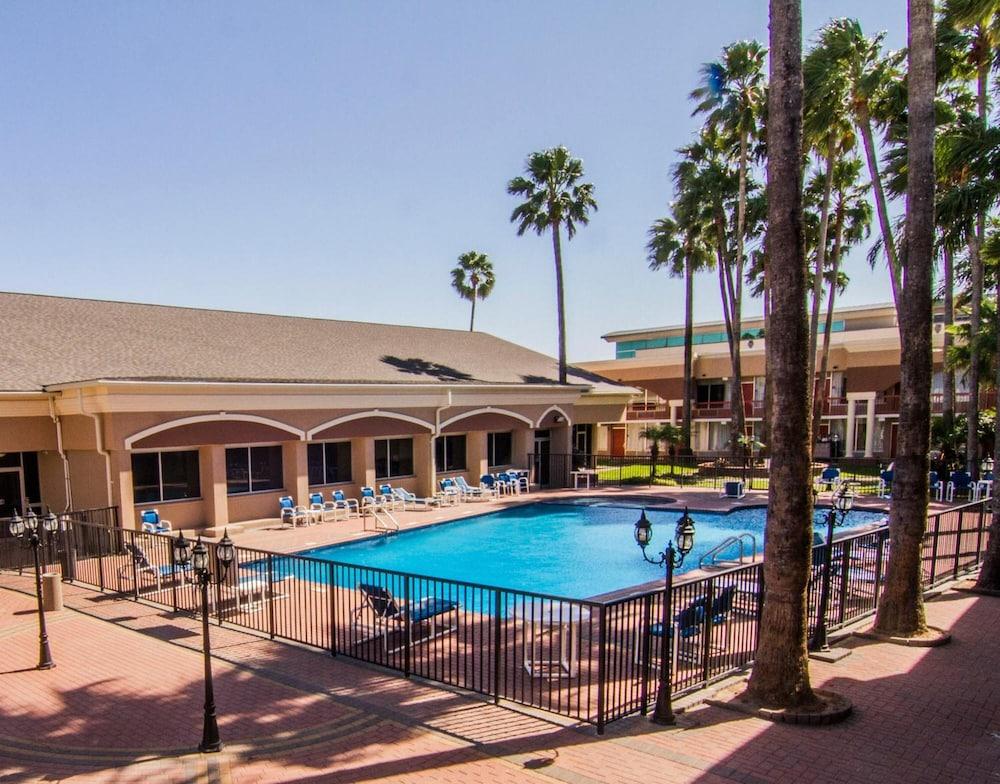 La Copa Hotel McAllen Exterior photo