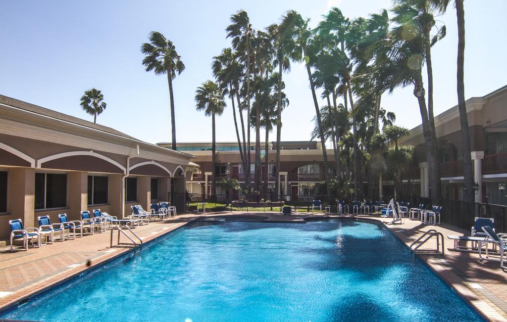 La Copa Hotel McAllen Exterior photo