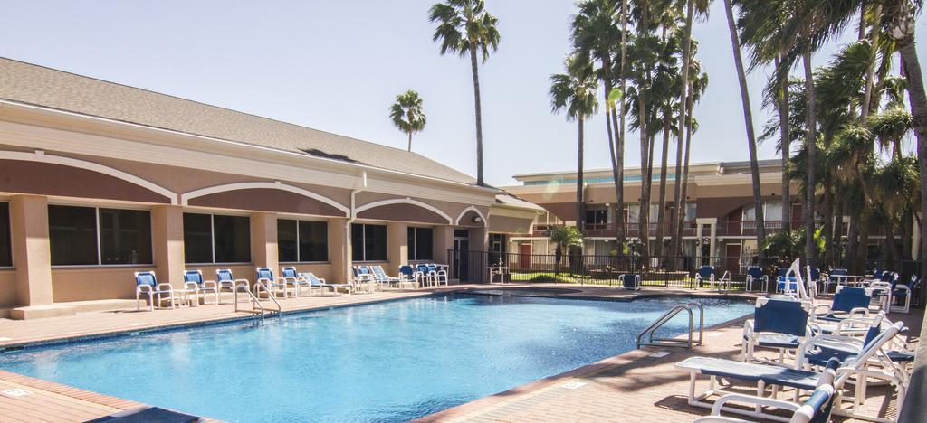 La Copa Hotel McAllen Exterior photo